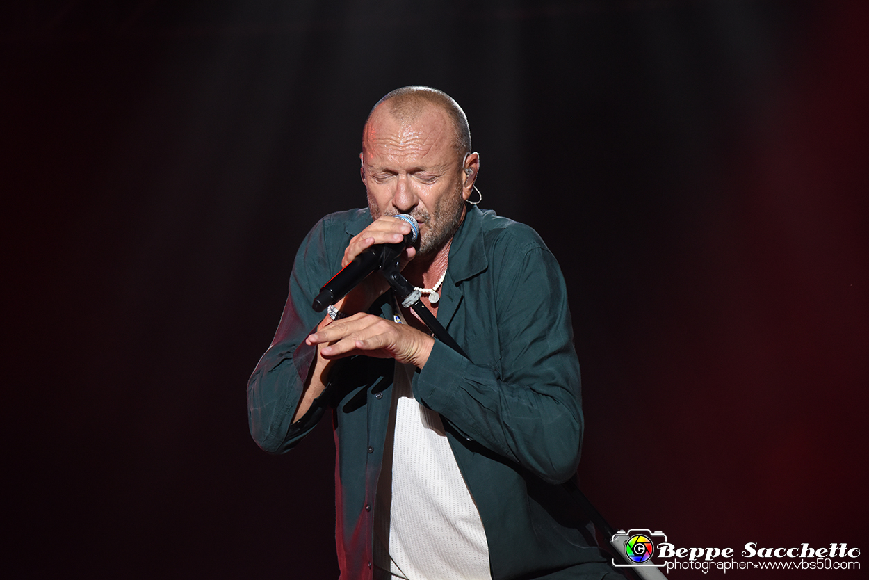 VBS_0894 - Concerto Biagio Antonacci - Palco Centrale Tour 2023.jpg